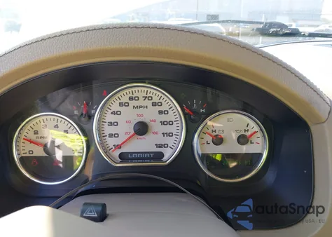 2004 Ford F-150 Lariat/Xlt из США, поврежденный, VIN 1FTPW12574KB58700